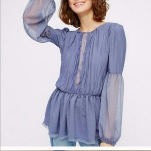 FREE PEOPLE long mesh sleeve size Small